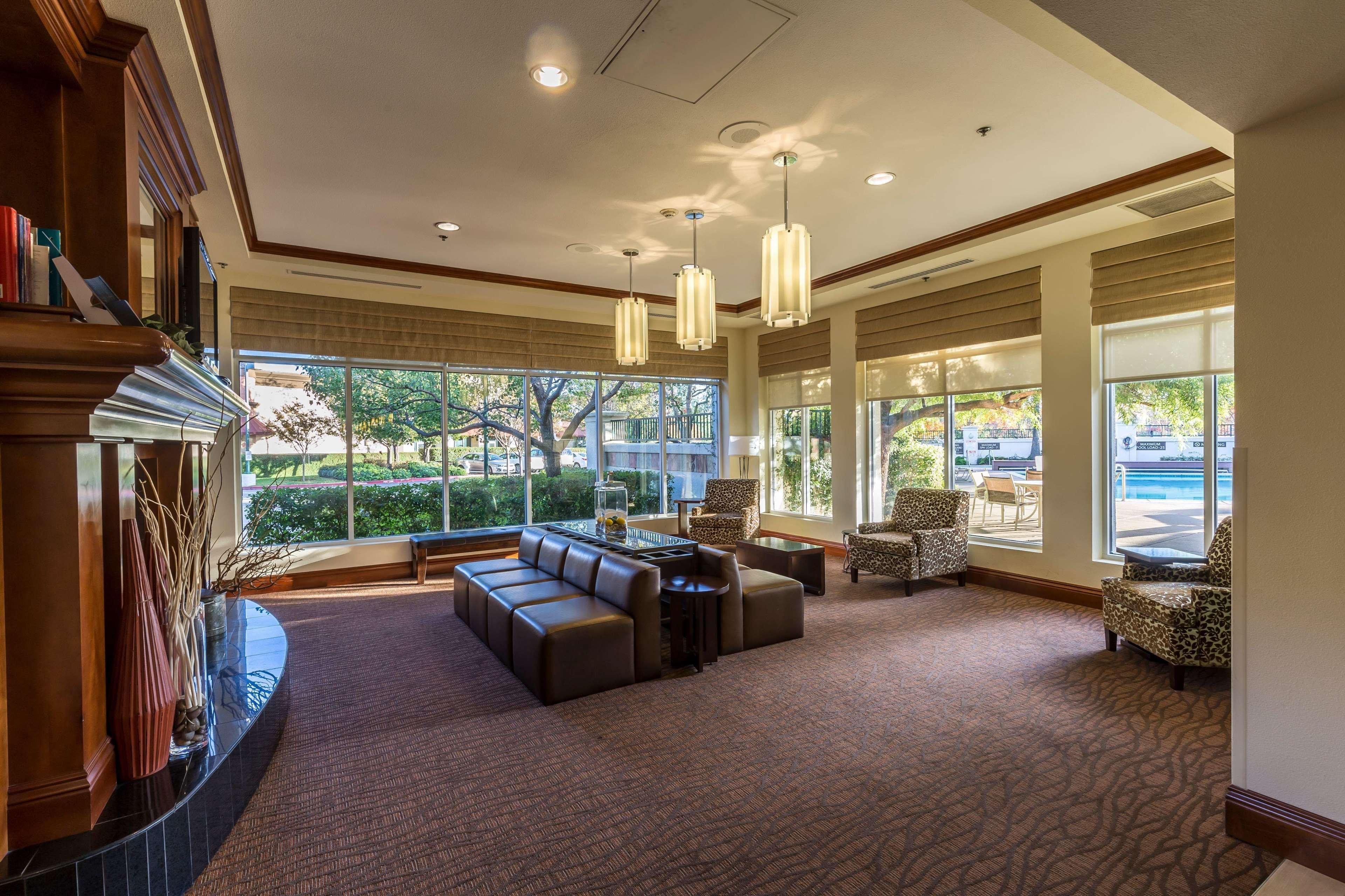 Hilton Garden 3* Fairfield