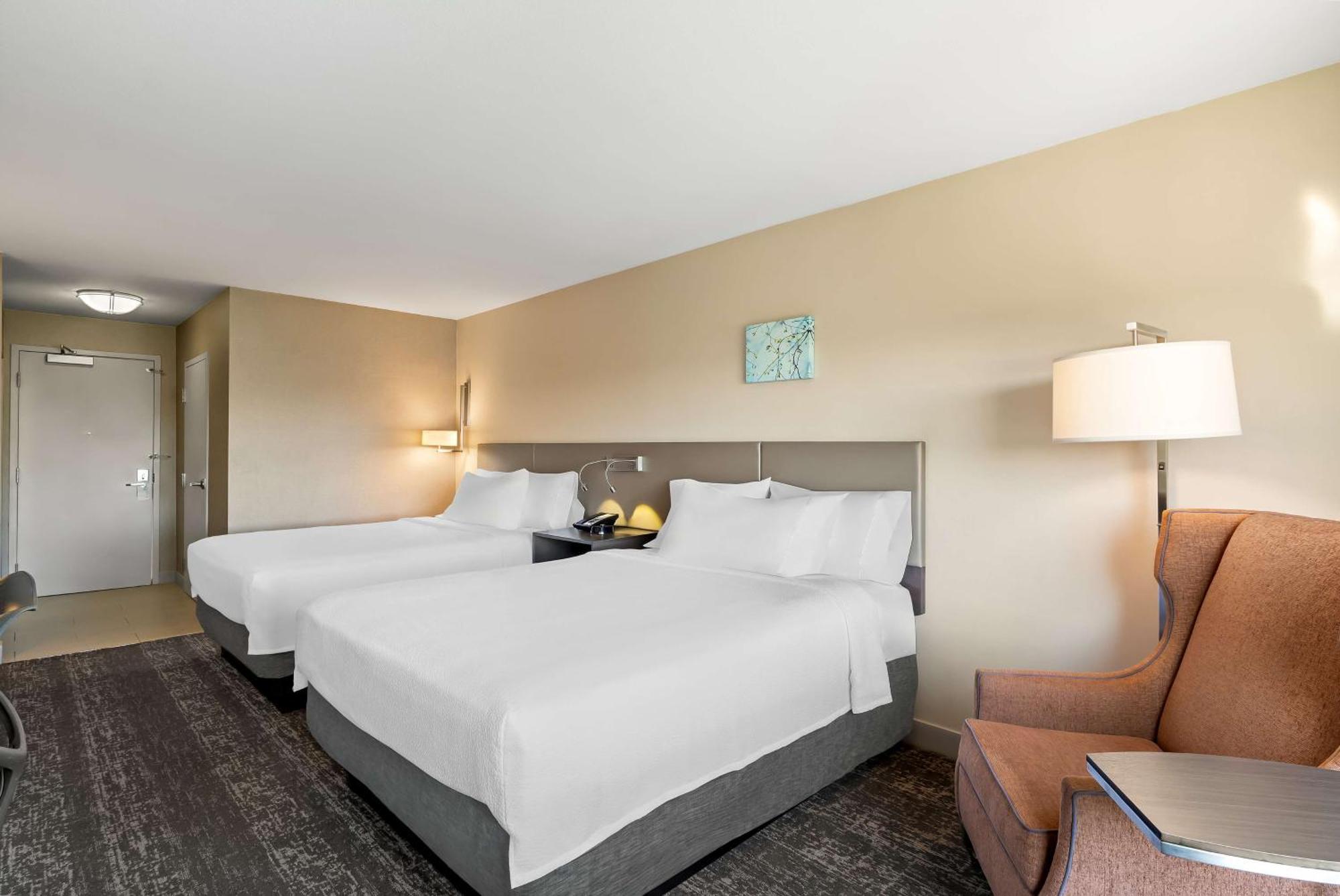 Hilton Garden 3*