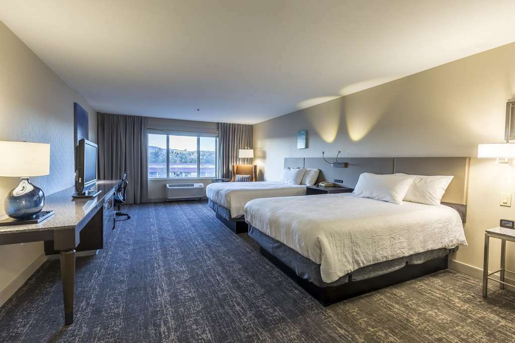 Hilton Garden 3*